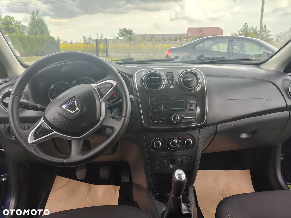 Dacia Sandero SCe 75 Essential - 6