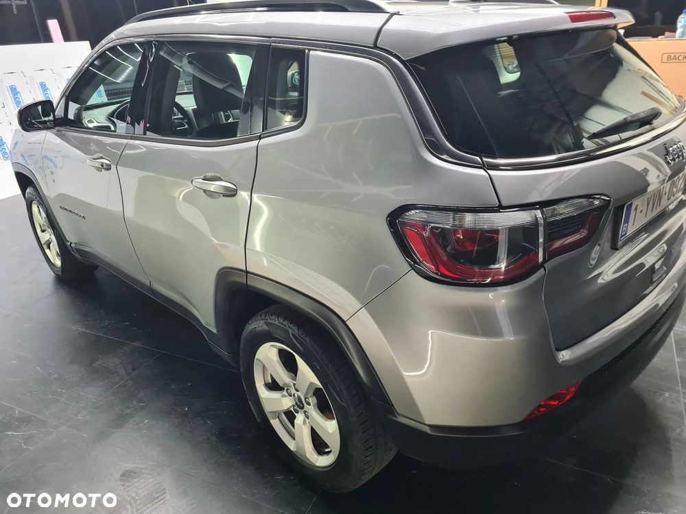 Jeep Compass 1.4 MultiAir Longitude - 34