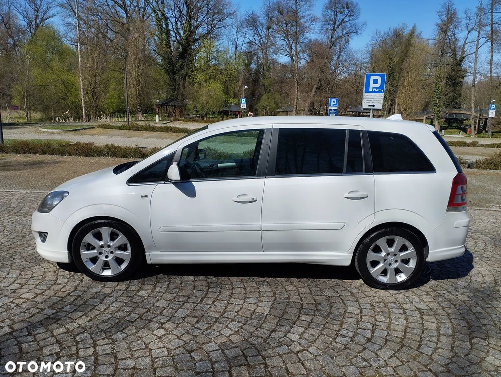 Opel Zafira 1.7 CDTI Sport - 18