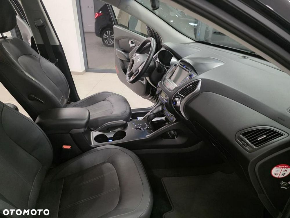 Hyundai ix35 2.0 CRDi 4WD Automatik Premium - 23