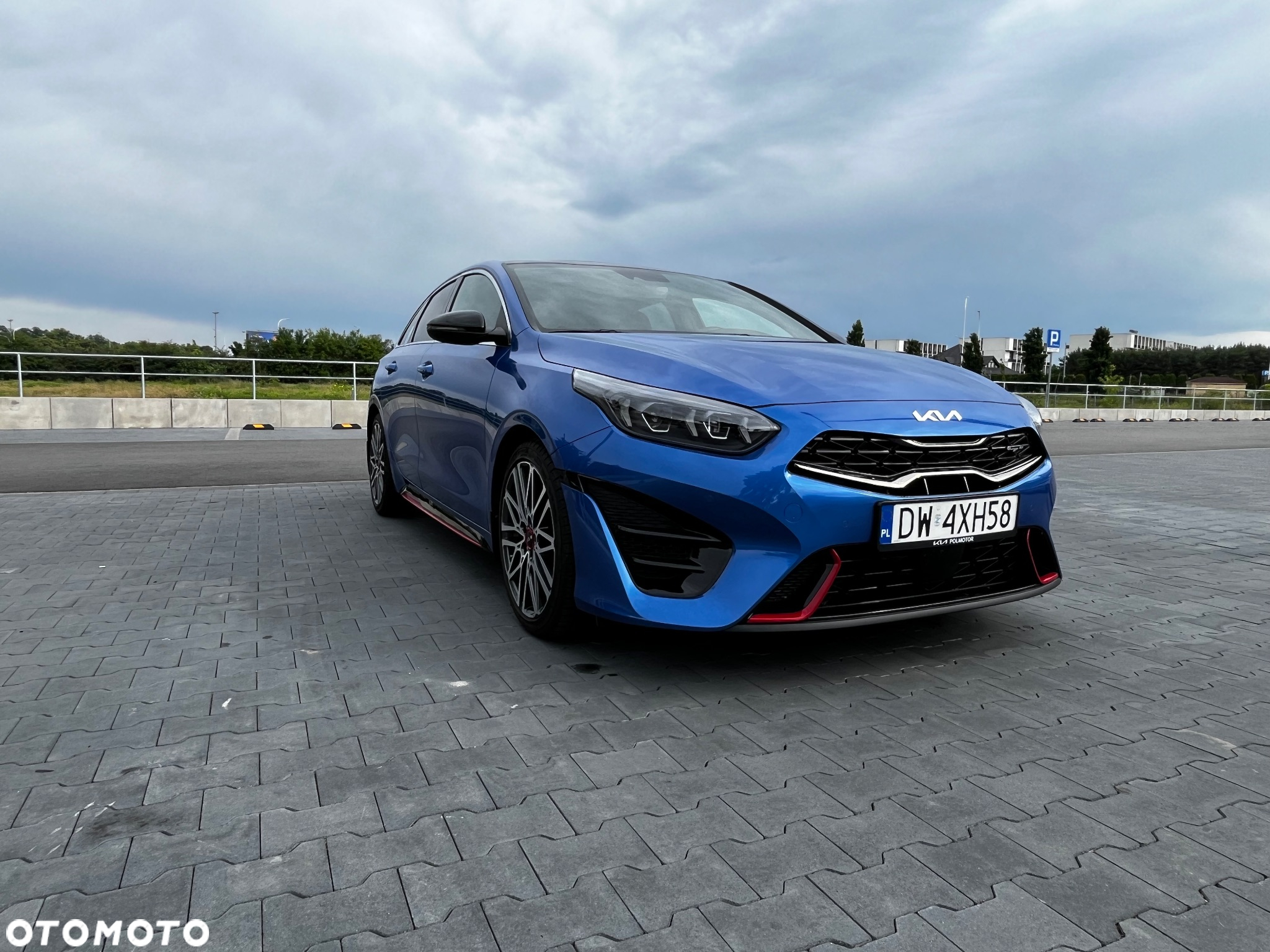 Kia ProCeed 1.6 T-GDI GT DCT - 17
