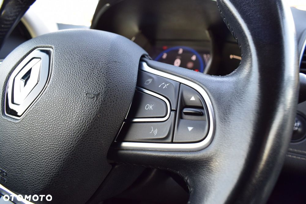 Renault Grand Scenic - 26