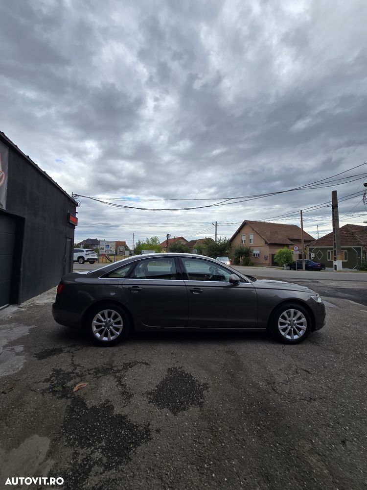 Audi A6 Avant 2.0 TDI - 9