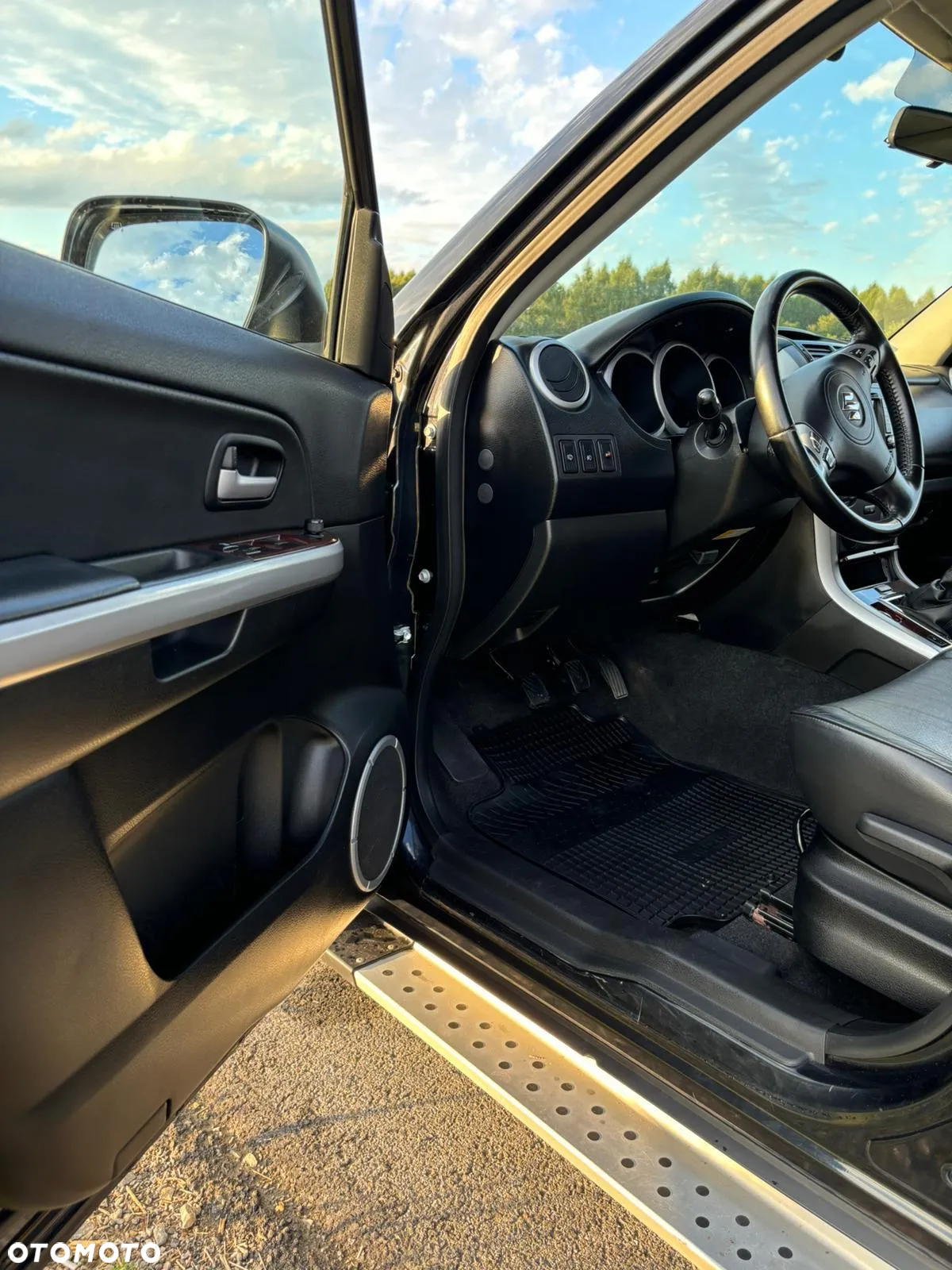 Suzuki Grand Vitara 1.9 DDiS - 36