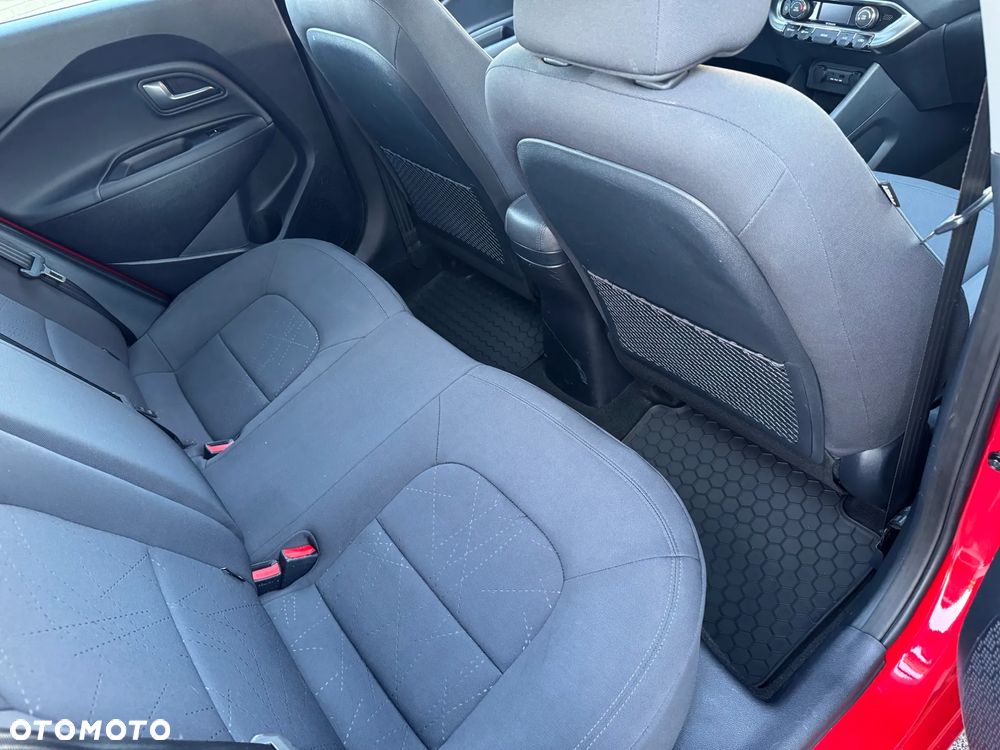 Kia Rio - 28