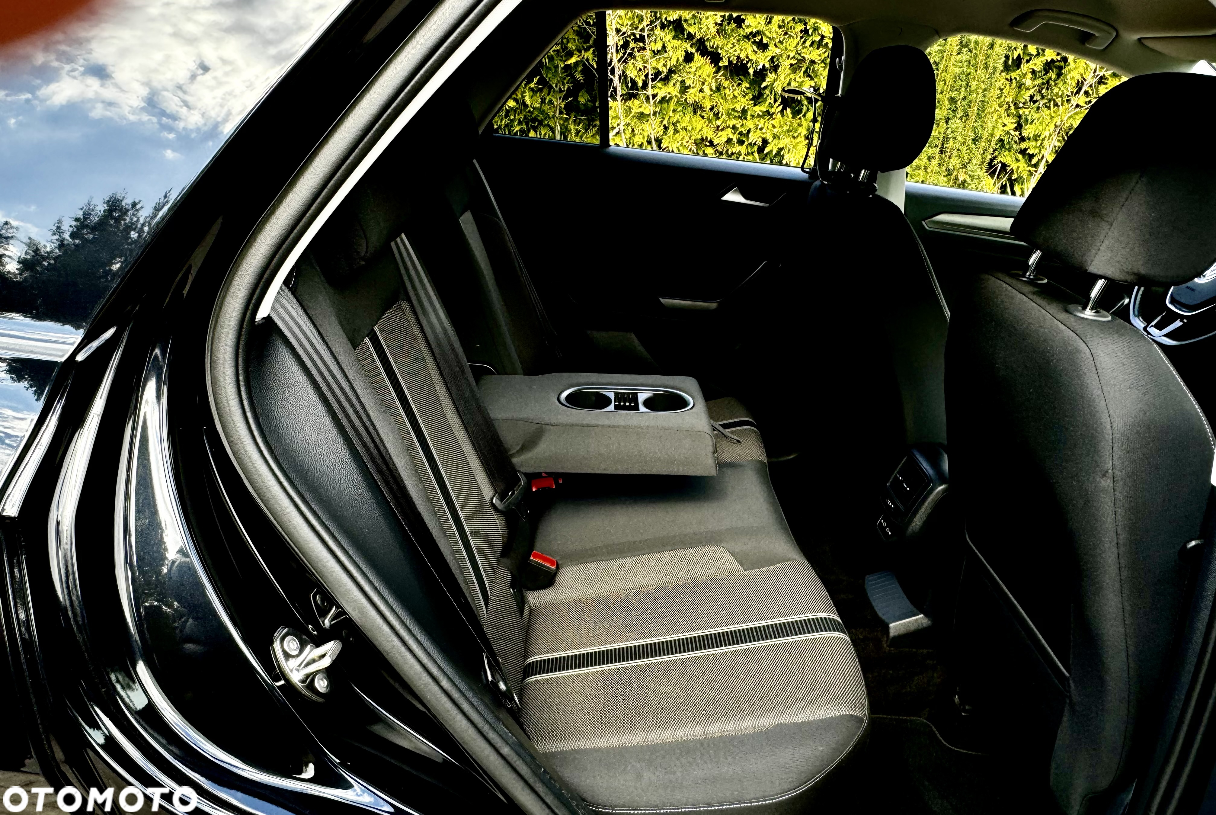 Volkswagen T-Roc 2.0 TDI SCR DSG R-Line - 33