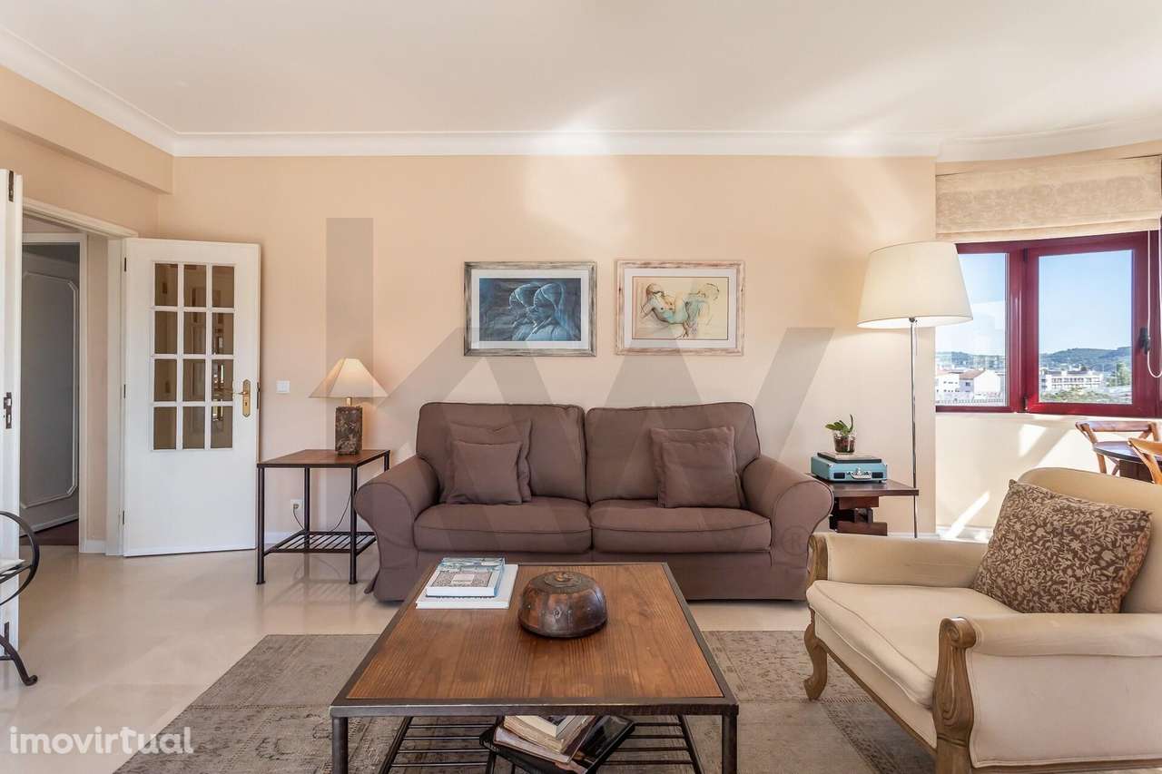 T4 com Terraços em Algés - Grande imagem: 2/30