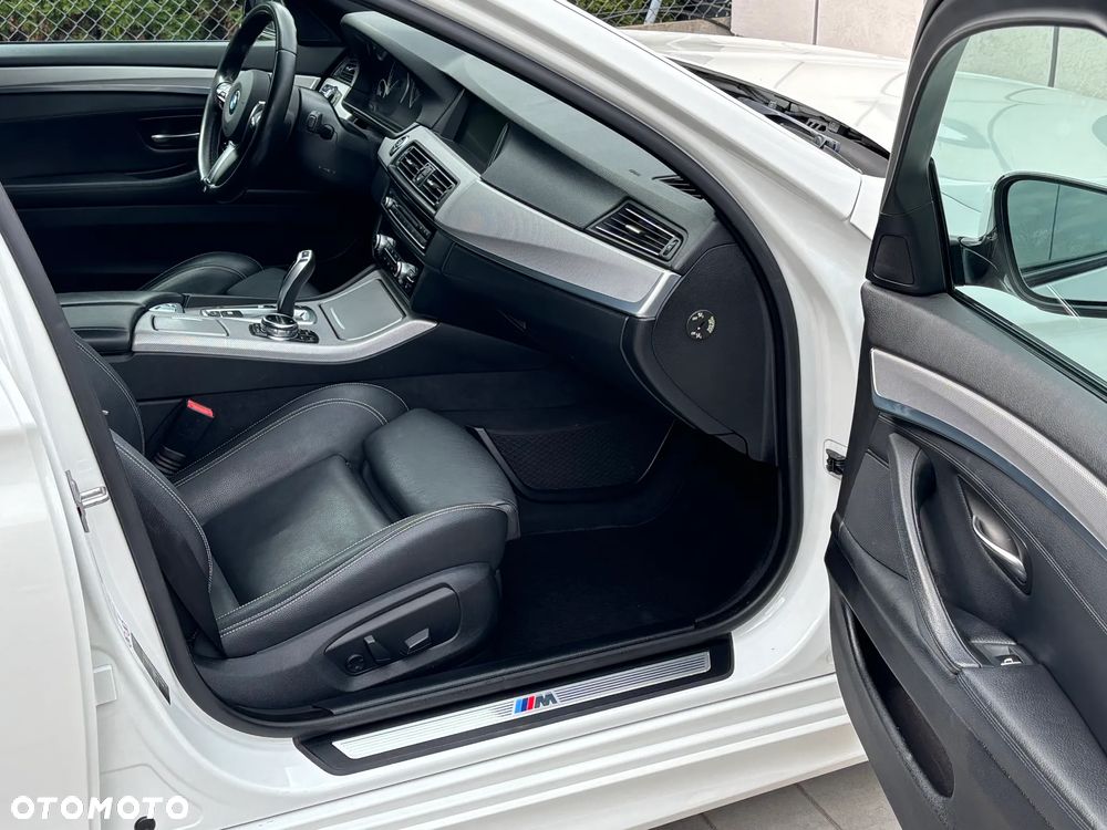 BMW Seria 5 520d - 11