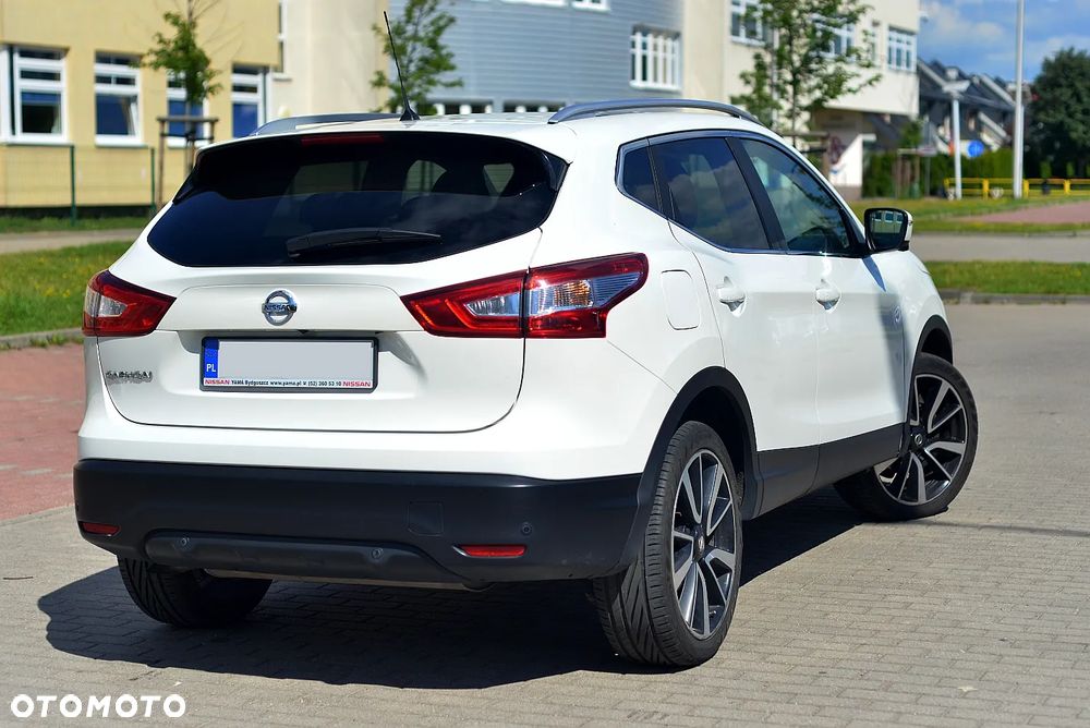 Nissan Qashqai 1.6 DIG-T Tekna - 4