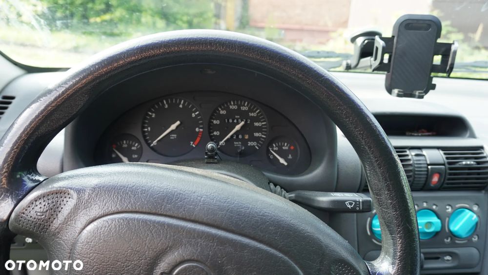 Opel Corsa 1.4 Joy - 11