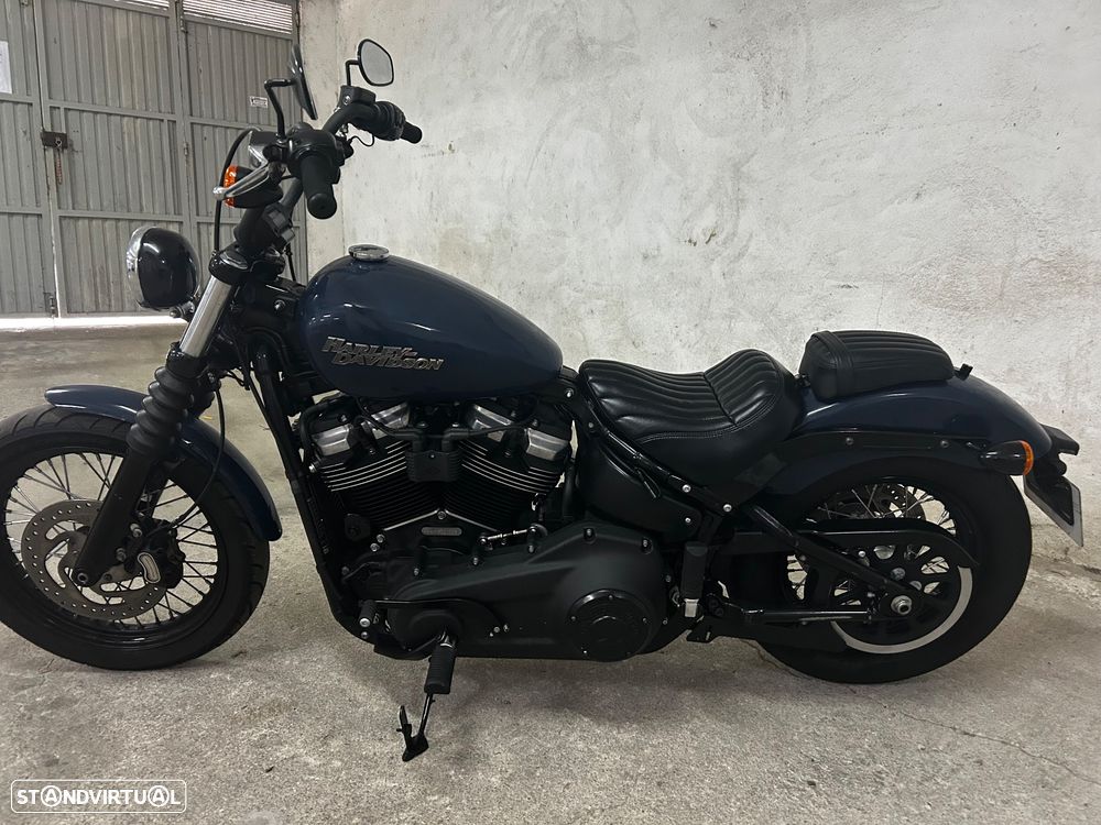 Harley-Davidson Softail Street Bob 33,1Kw - 3