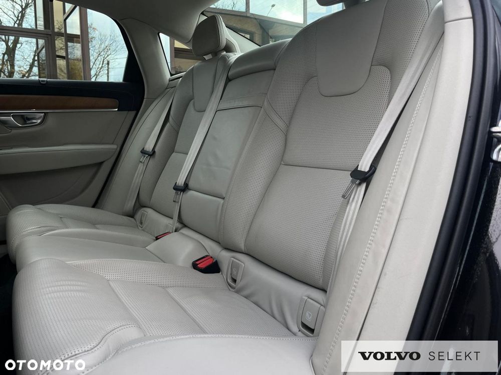 Volvo S90 - 15