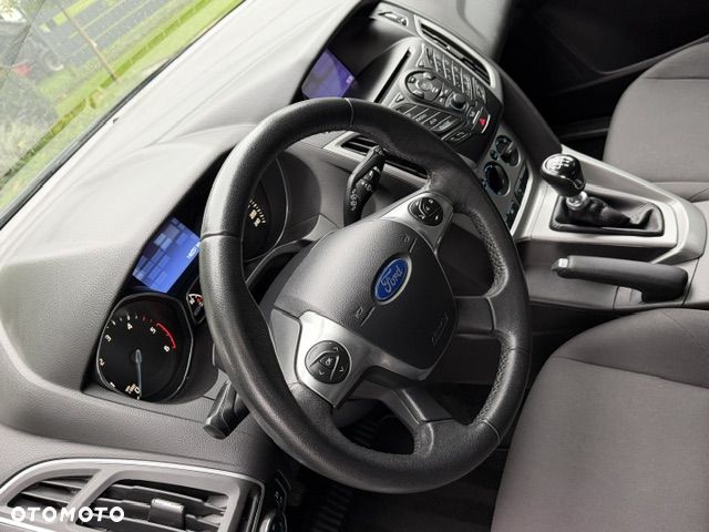 Ford Focus - 11