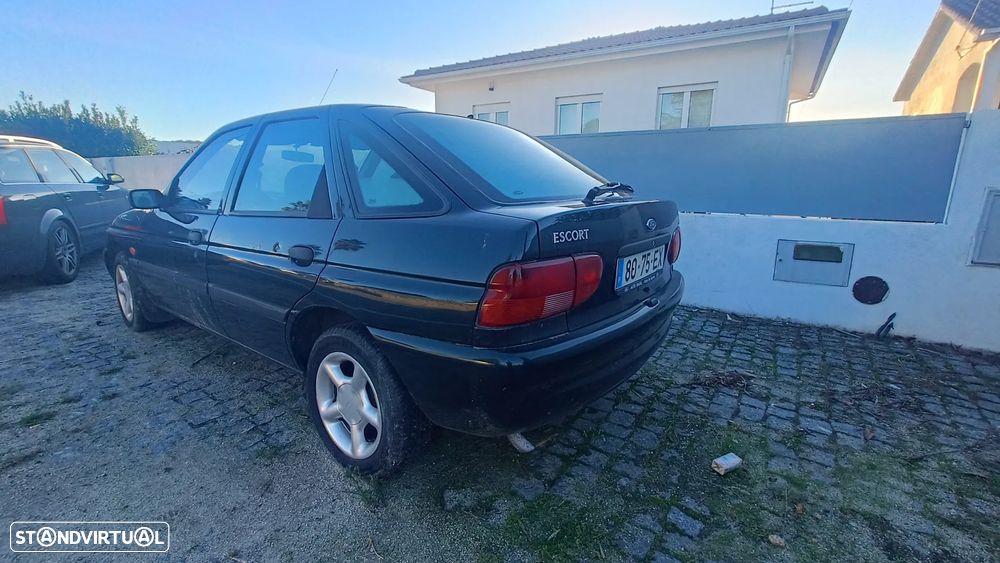 Ford Escort 1.4i Fun - 3