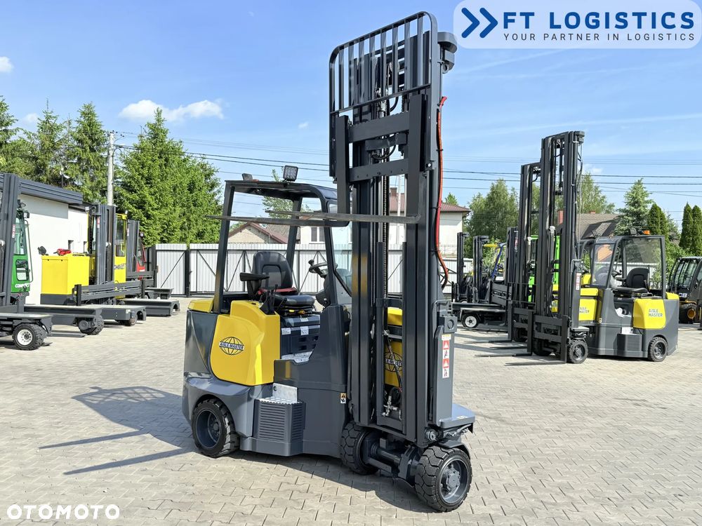 Combilift WÓZEK PRZEGUBOWY | AISLE MASTER 25WE | ELEKTRYCZNY | TRIPLEX 6650MM | PRZESUW BOCZNY | WOLNY SKOK | JEDYNIE 6723 MOTOGODZIN | STAN IDEALNY | Szeroka oferta wózków czterokierunkowych i bocznych, dopasowanych do różnorodnych potrzeb i zastosowań - 25