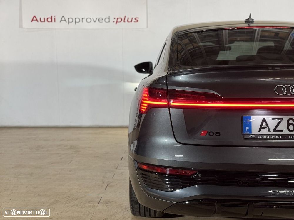 Audi Q8 e-Tron Sportback 50 quattro S line - 35
