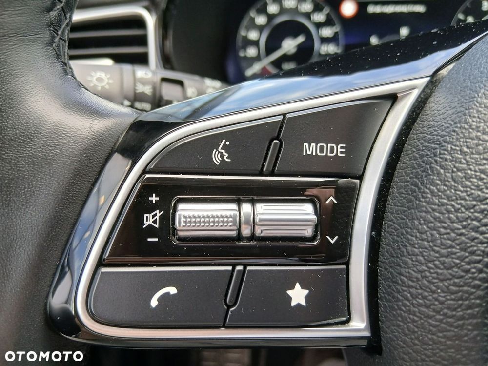 Kia XCeed 1.5 T-GDI Business Line DCT - 37