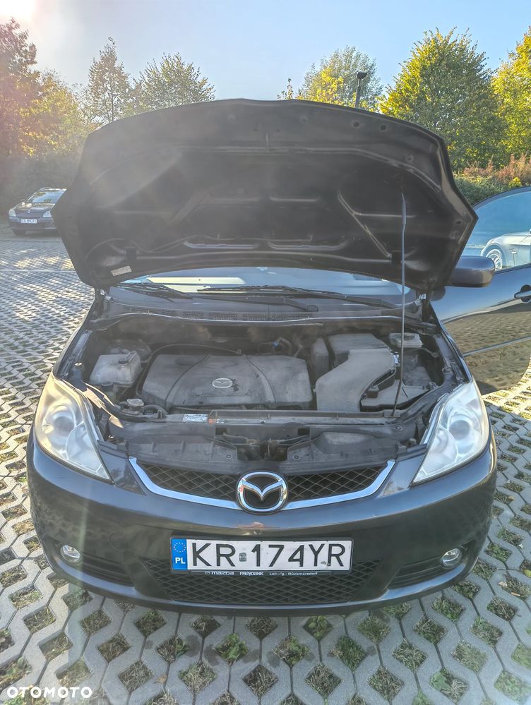 Mazda 5 - 14