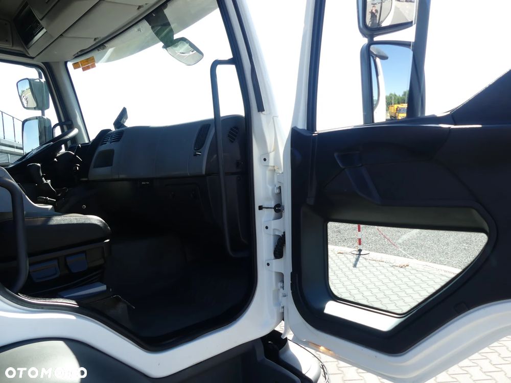 Renault D 18.280 / WYWROTKA 2 STR + HDS SKŁADANY W Z / NISKI PRZEBIEG / - 32