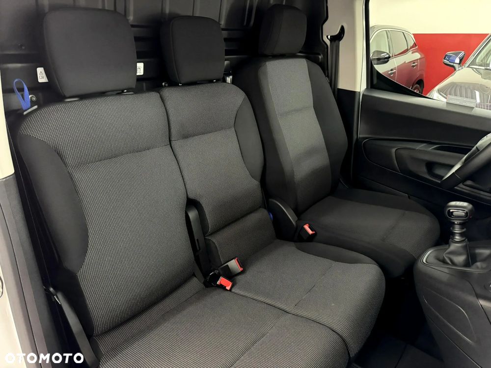 Toyota Proace City - 12