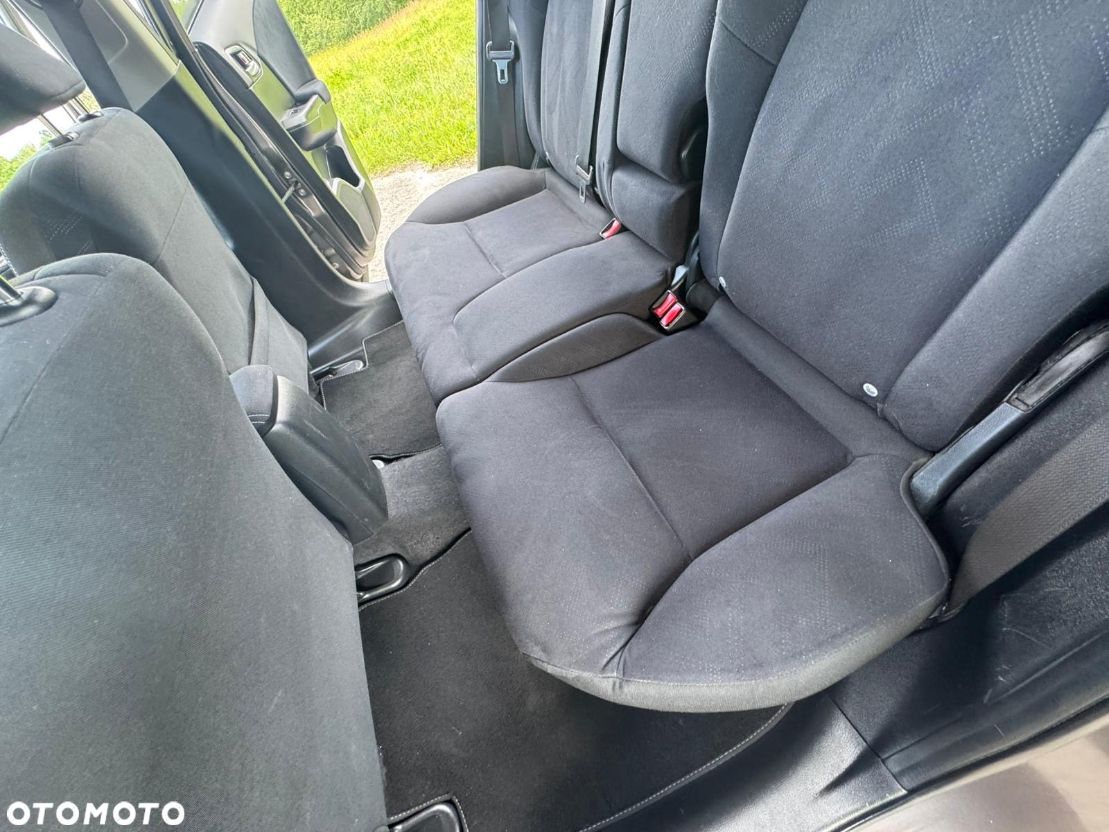 Honda Civic Tourer 1.8 i-VTEC Automatik Executive - 25