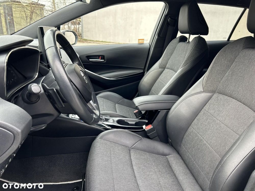 Toyota Corolla 2.0 Hybrid Style - 11