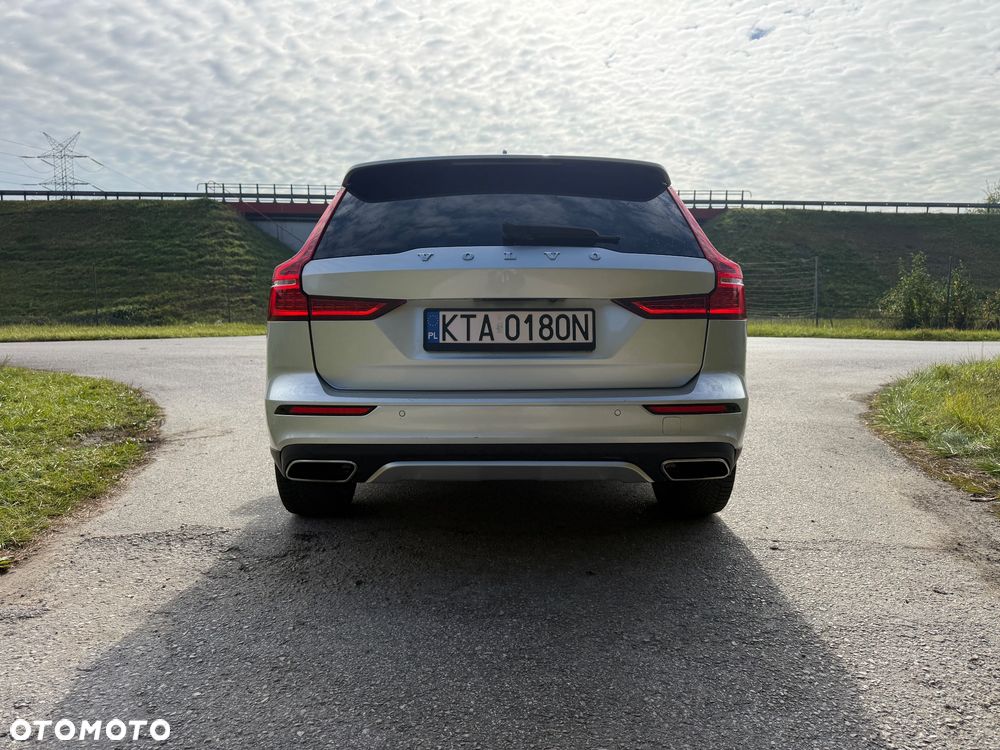 Volvo V60 2020 photo 4
