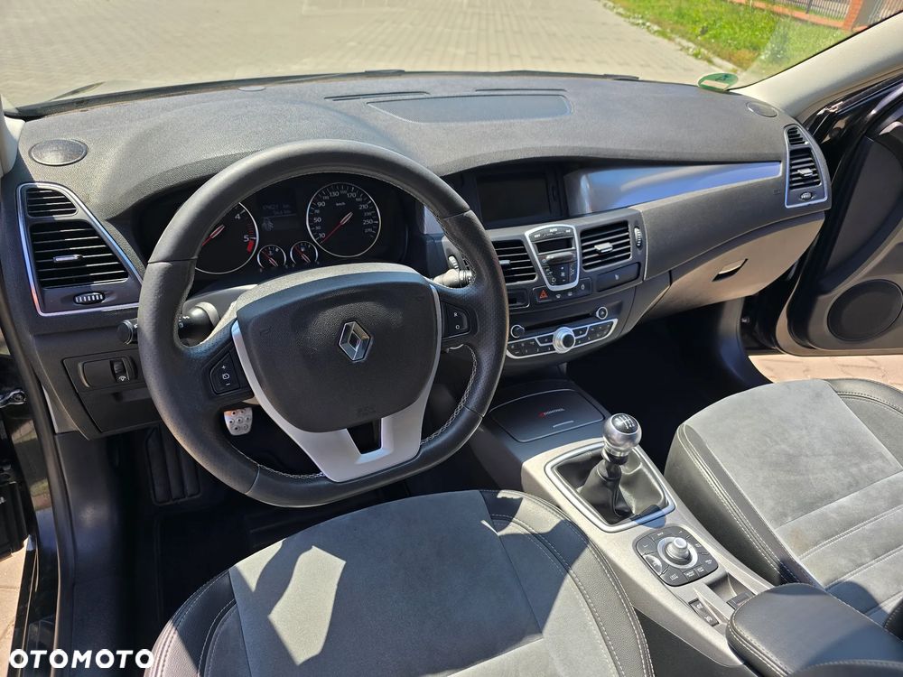 Renault Laguna 2.0 dCi Initiale ESM - 12