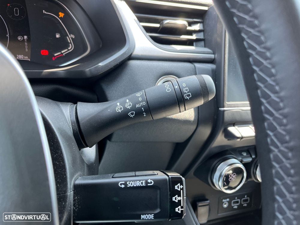 Renault Captur 1.6 E-Tech Full Hybrid Evolution - 18