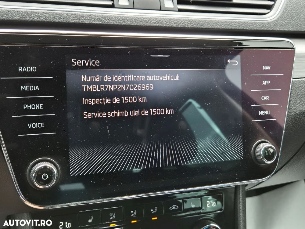 Skoda Superb Combi 2.0 TDI 4x4 DSG Style - 25