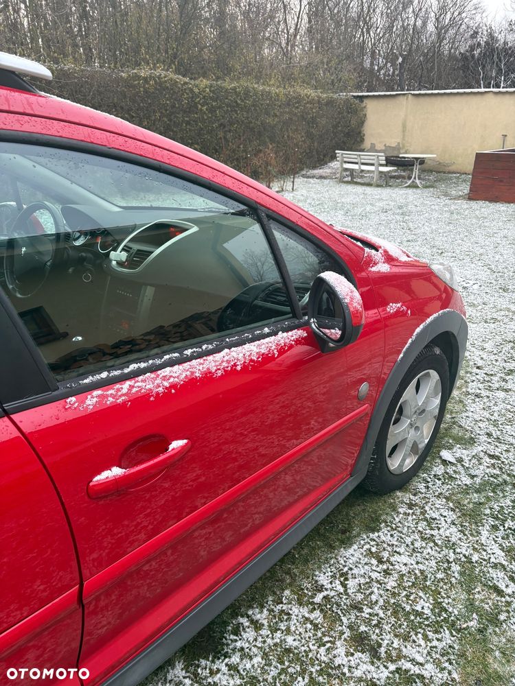 Peugeot 207 90 HDi FAP (Blue Lion) Urban Move - 6