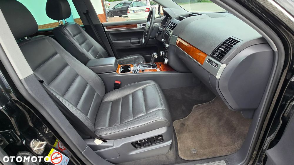 Volkswagen Touareg 4.2 V8 FSI Tiptr - 20