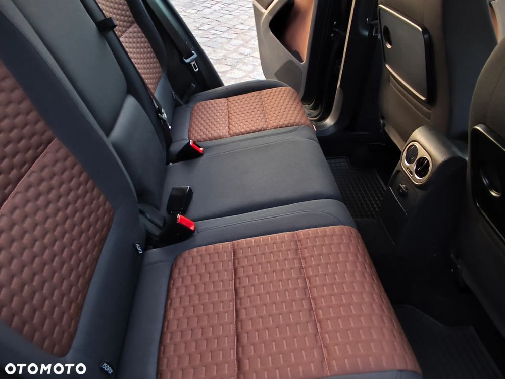 Volkswagen Tiguan - 23
