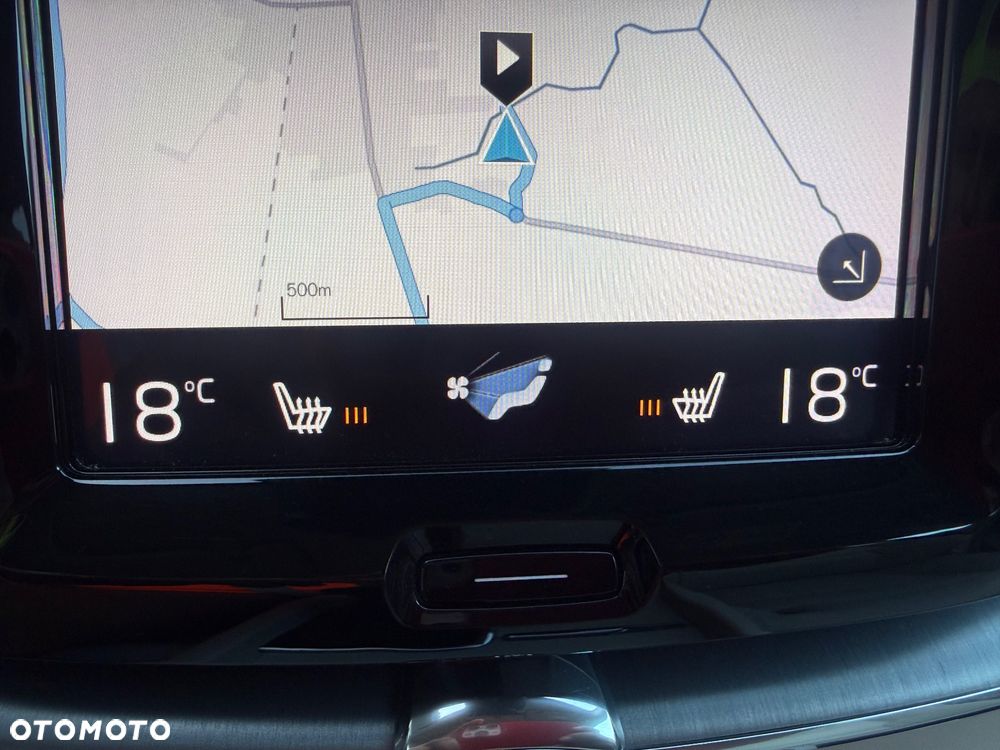 Volvo XC 60 D3 Drive-E Momentum - 33