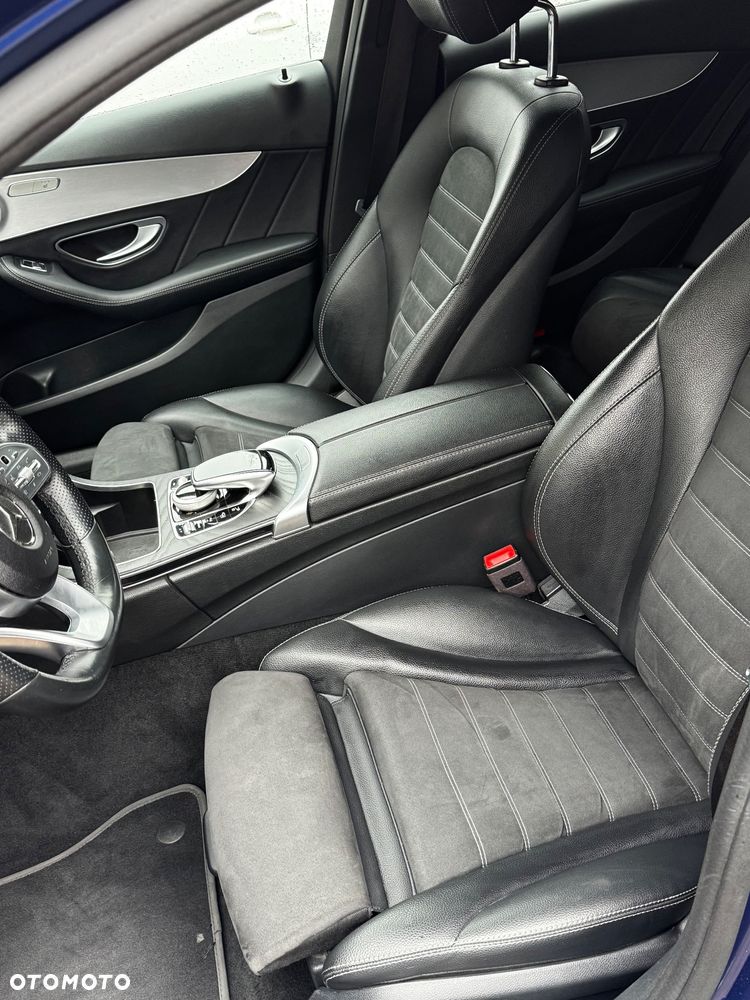 Mercedes-Benz Klasa C 300 de 9G-TRONIC AMG Line - 22