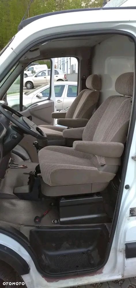 Renault Master - 18