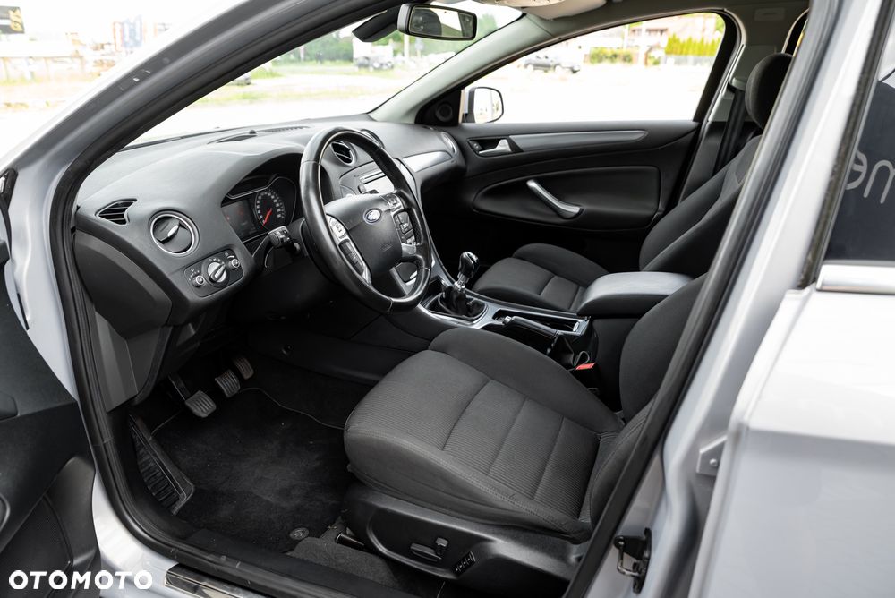 Ford Mondeo SW 2.2 TDCi Trend - 5