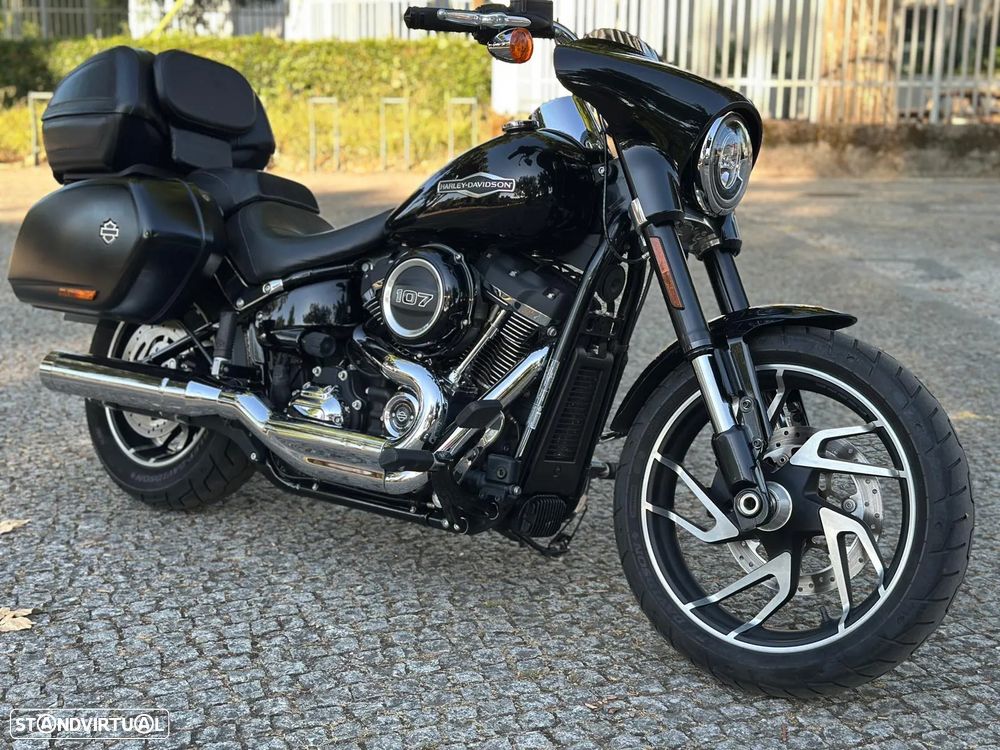 Harley-Davidson Softail Sport Glide - 1
