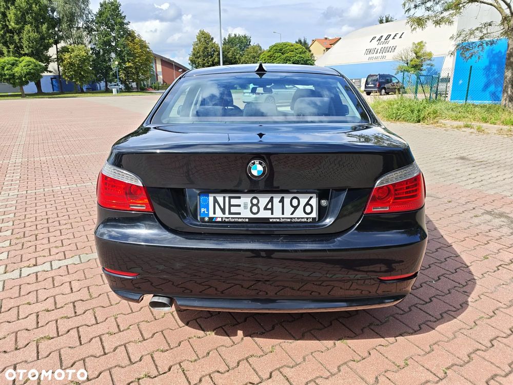 BMW Seria 5 520d - 5