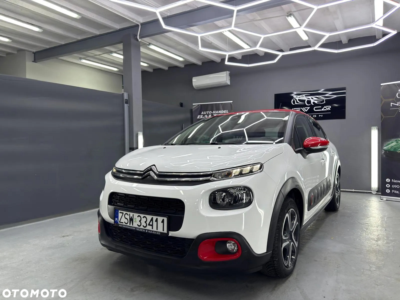 Citroën C3 1.2 PureTech Shine - 3