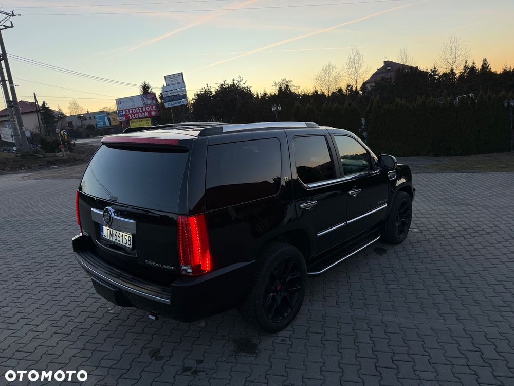 Cadillac Escalade 6.0 V8 Platinum - 10