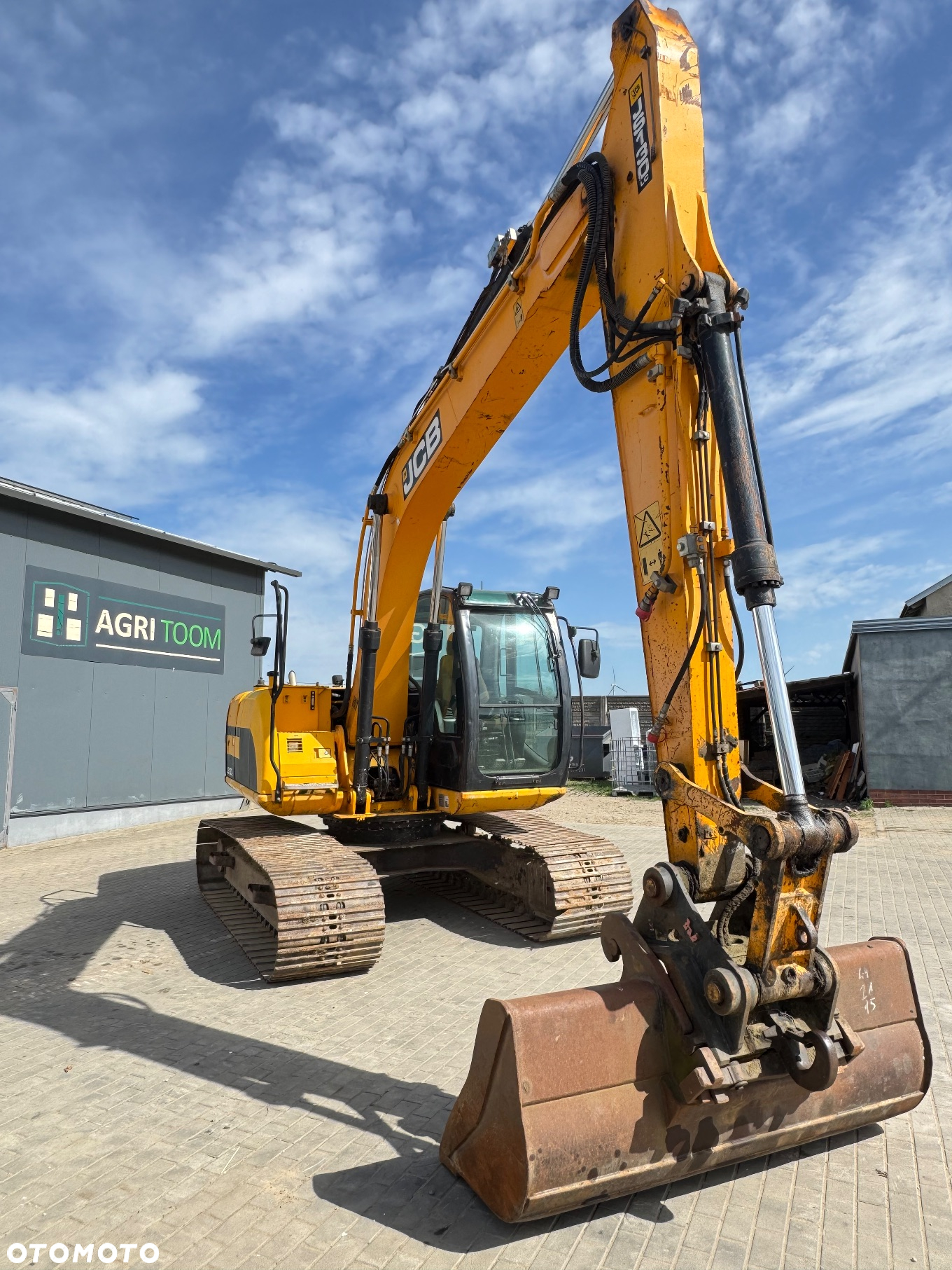 JCB JS 130 LC - 7