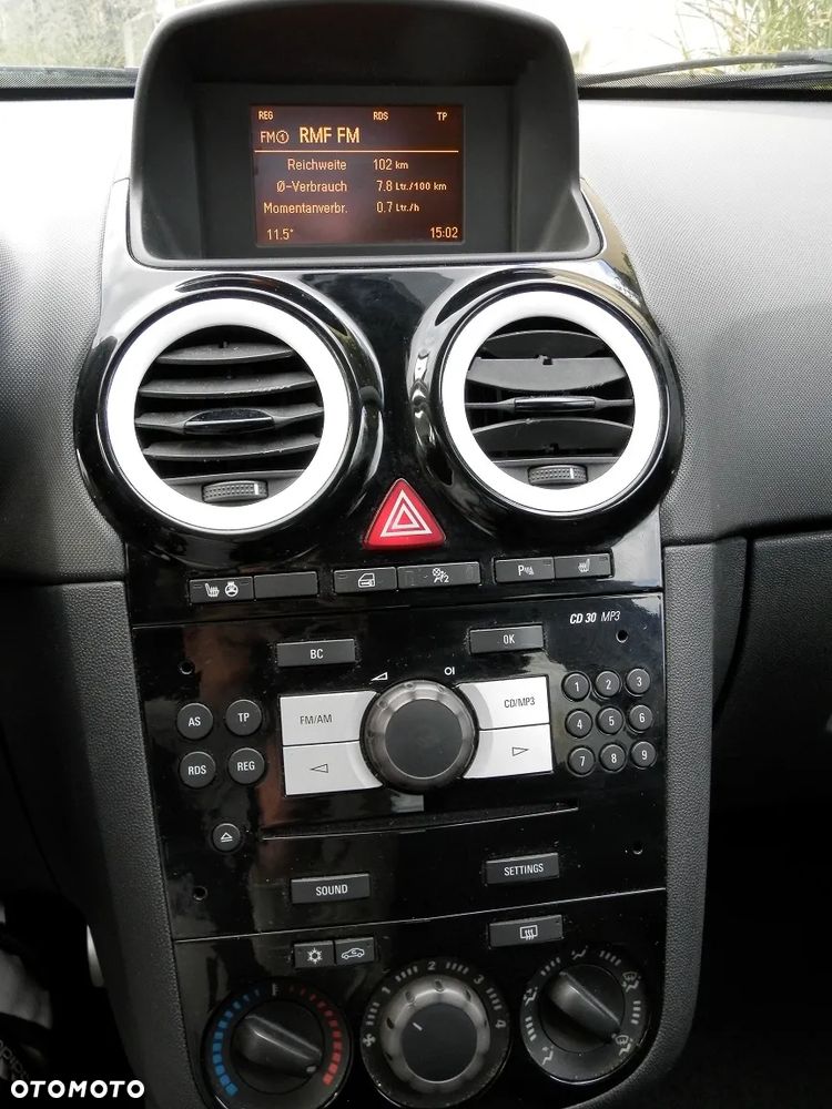 Opel Corsa 1.4 16V Color Edition - 7