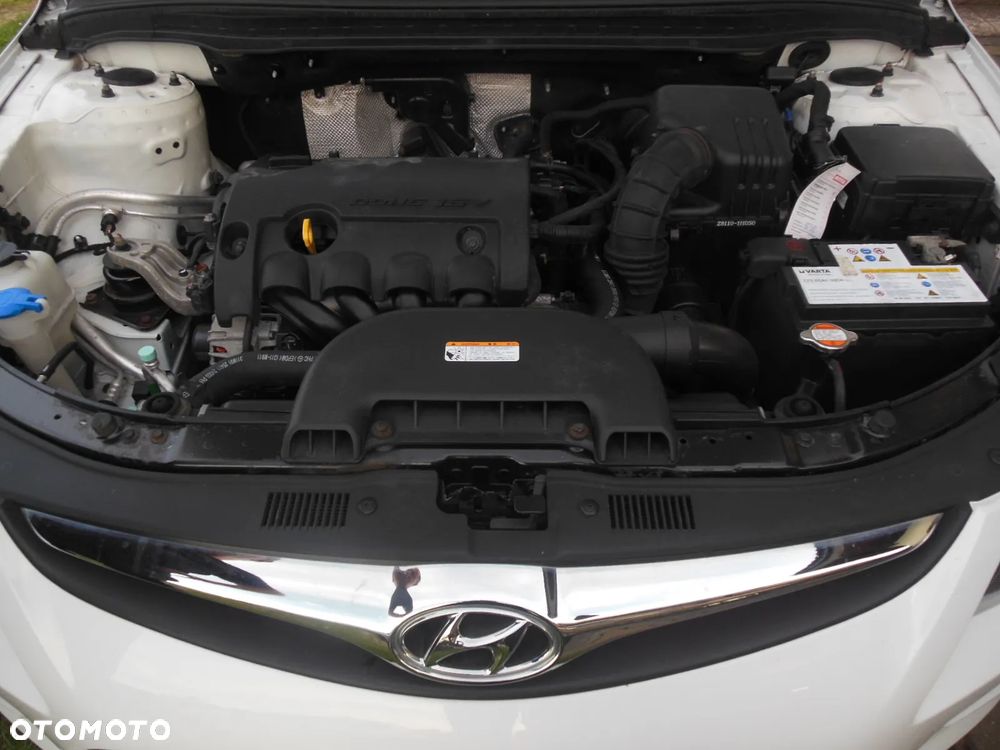 Hyundai i30 1.4 Blue Comfort - 26