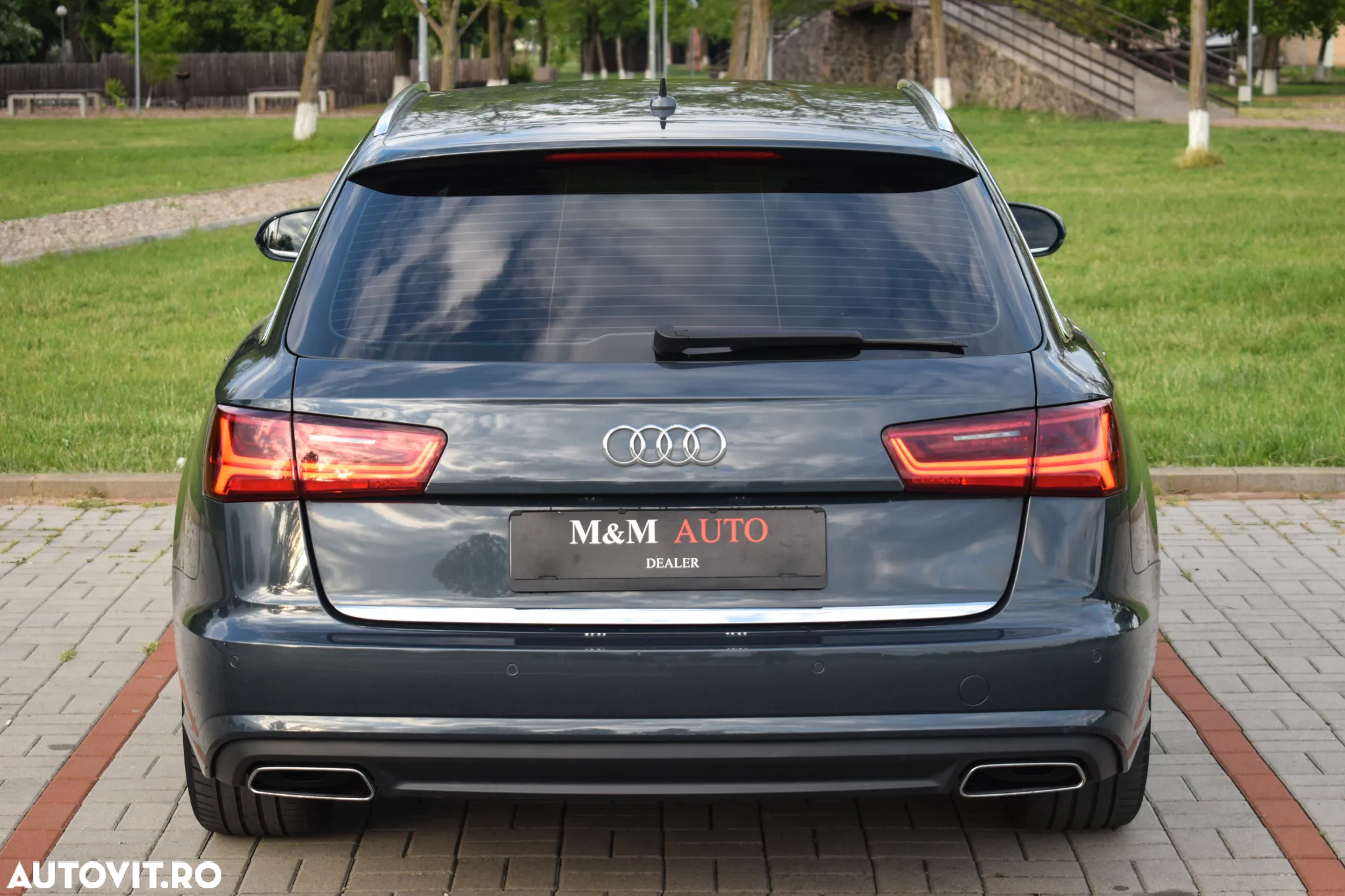 Audi A6 Avant 2.0 TDI Ultra DPF S tronic - 8
