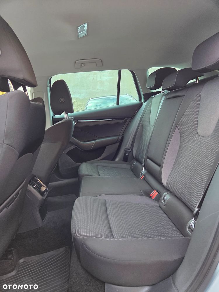 Skoda Octavia 2.0 TDI Ambition - 18