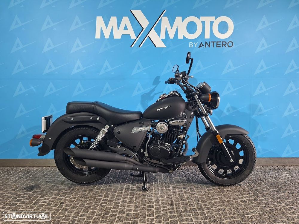 Keeway Superlight 125 Limited Edition - 1