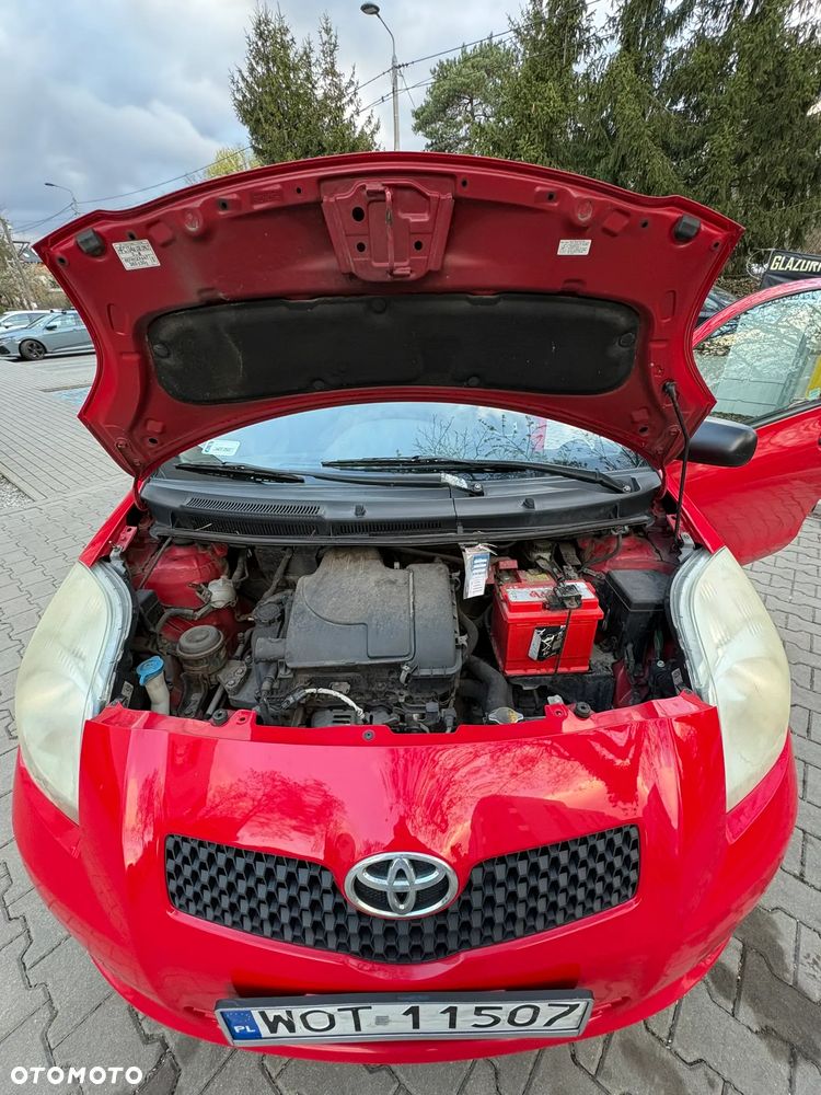 Toyota Yaris 1.0 Luna A/C - 10