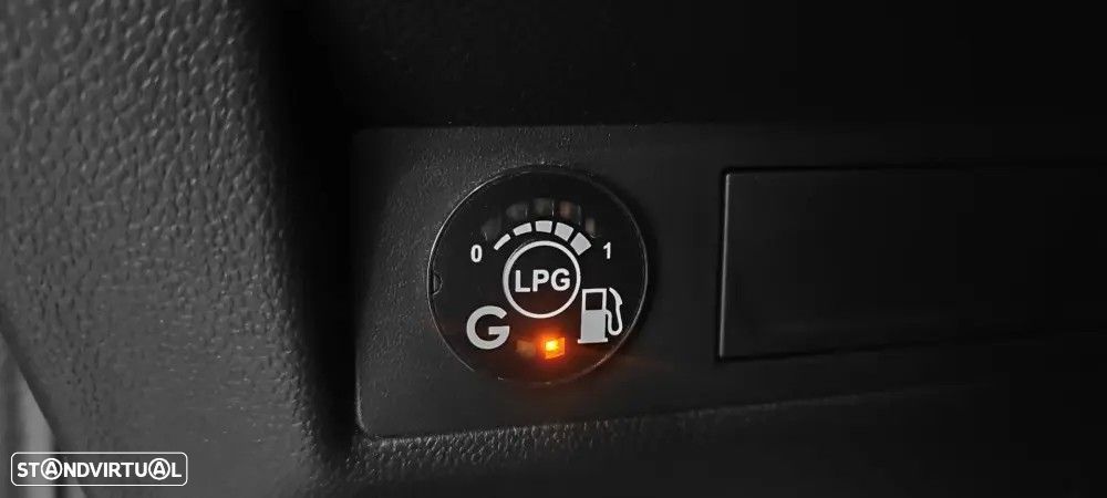 Renault Captur 1.0 TCe Intens Bi-Fuel - 42