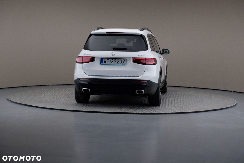 Mercedes-Benz GLB - 5